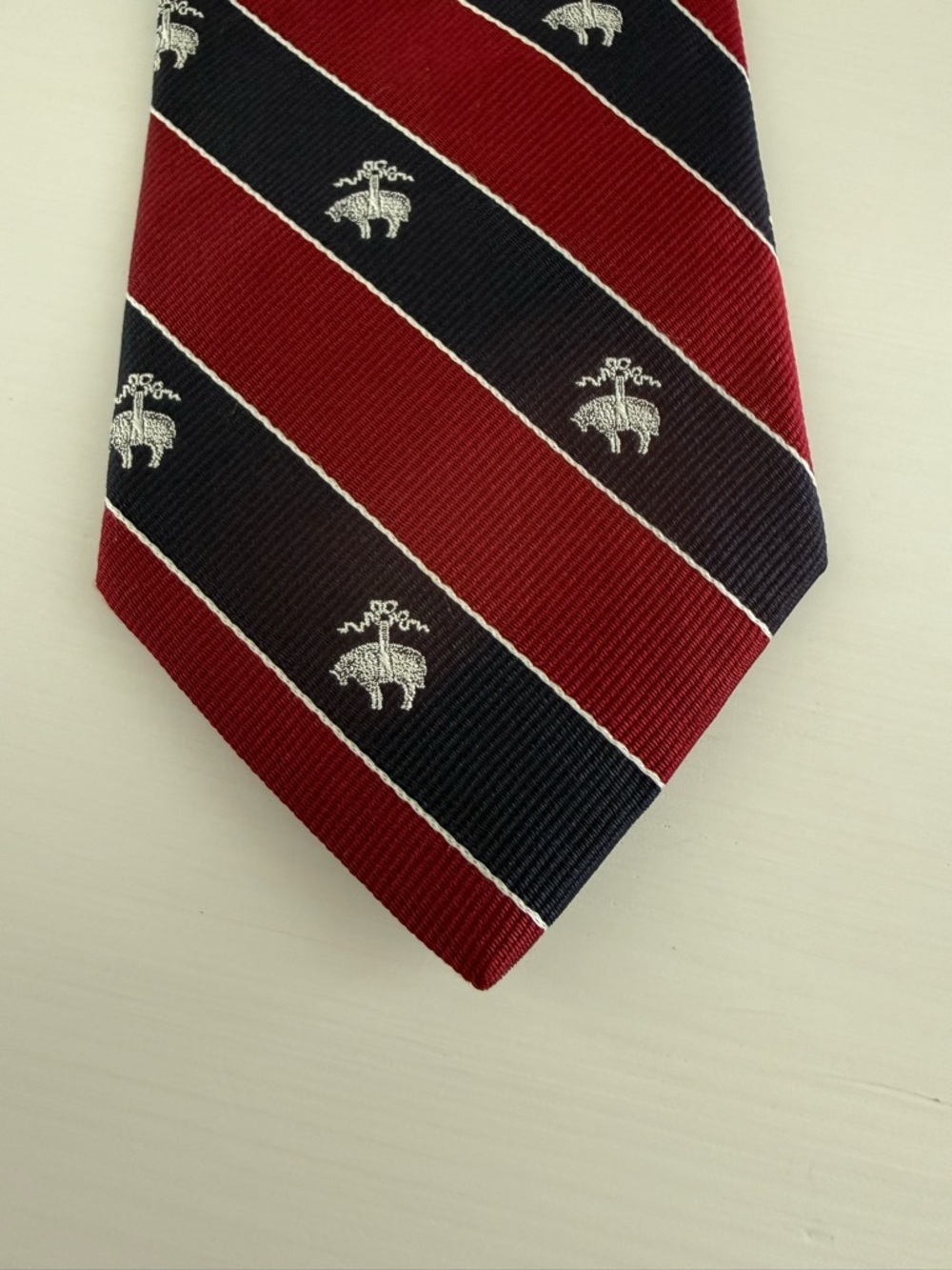 Brooks Brothers Silk Tie Red Navy Stripe Golden Fleece Classic Preppy - Picture 3 of 5